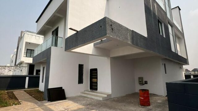 WhatsApp Image 2025-06-27 at 16.43.55 (1)